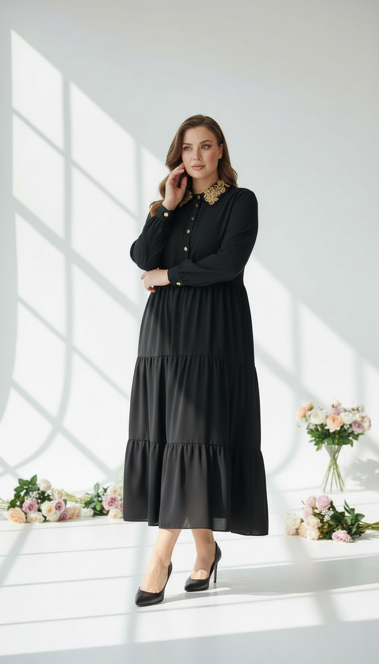 Rochie luxoasă evazată cu broderie pe guler și nasturi