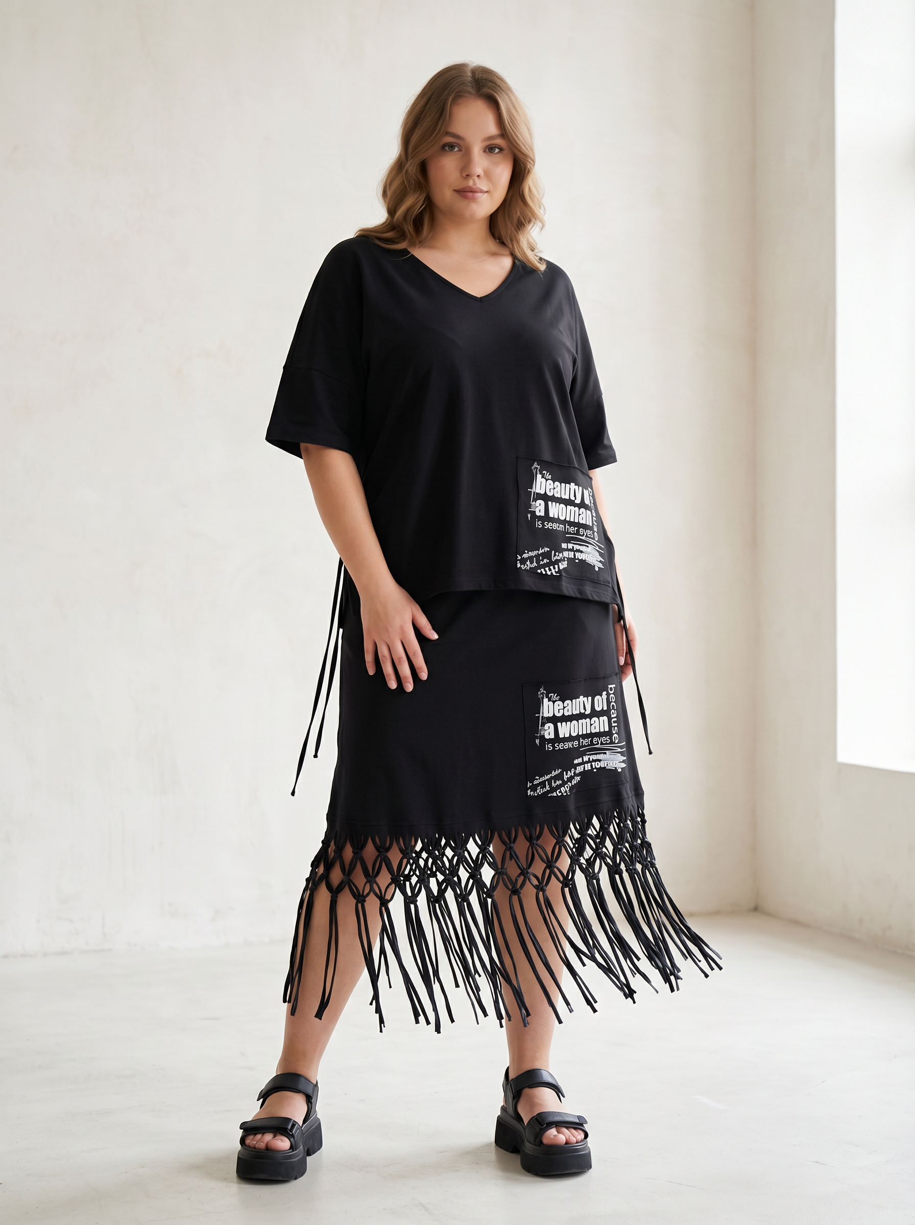 	Set din două piese Colecția Modest negru mărimi mari