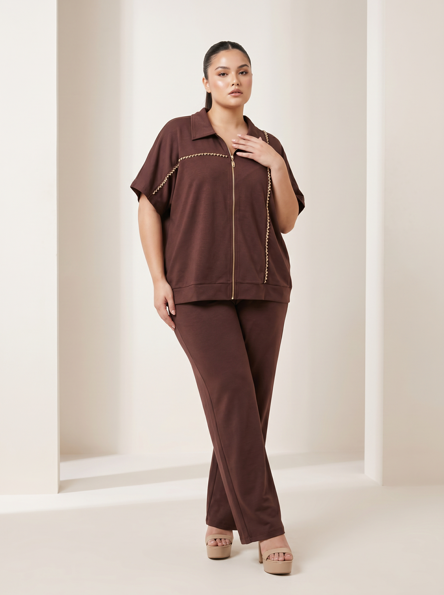 Set elegant damă cu aspect contemporan culoare mocha