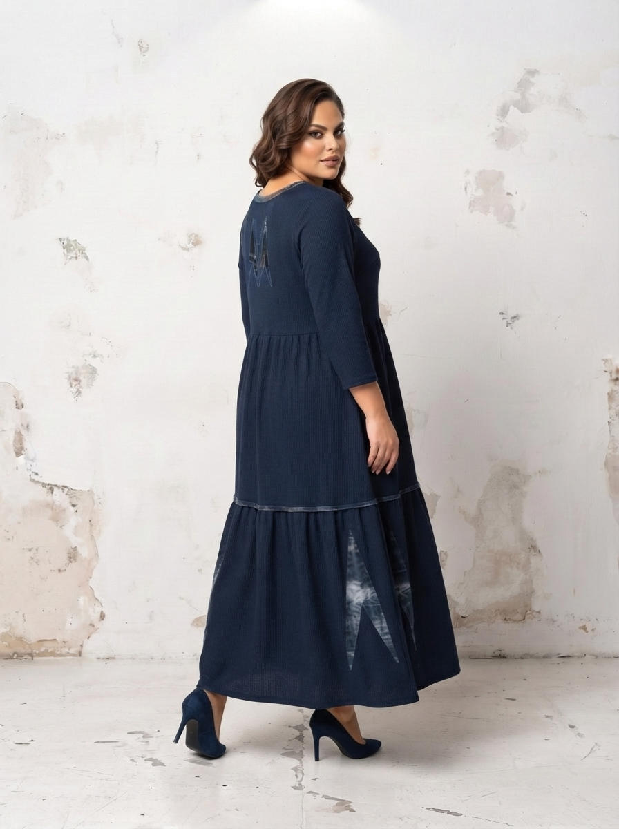 Rochie maxi din tricot reiat fin cu detalii albastre contrastante