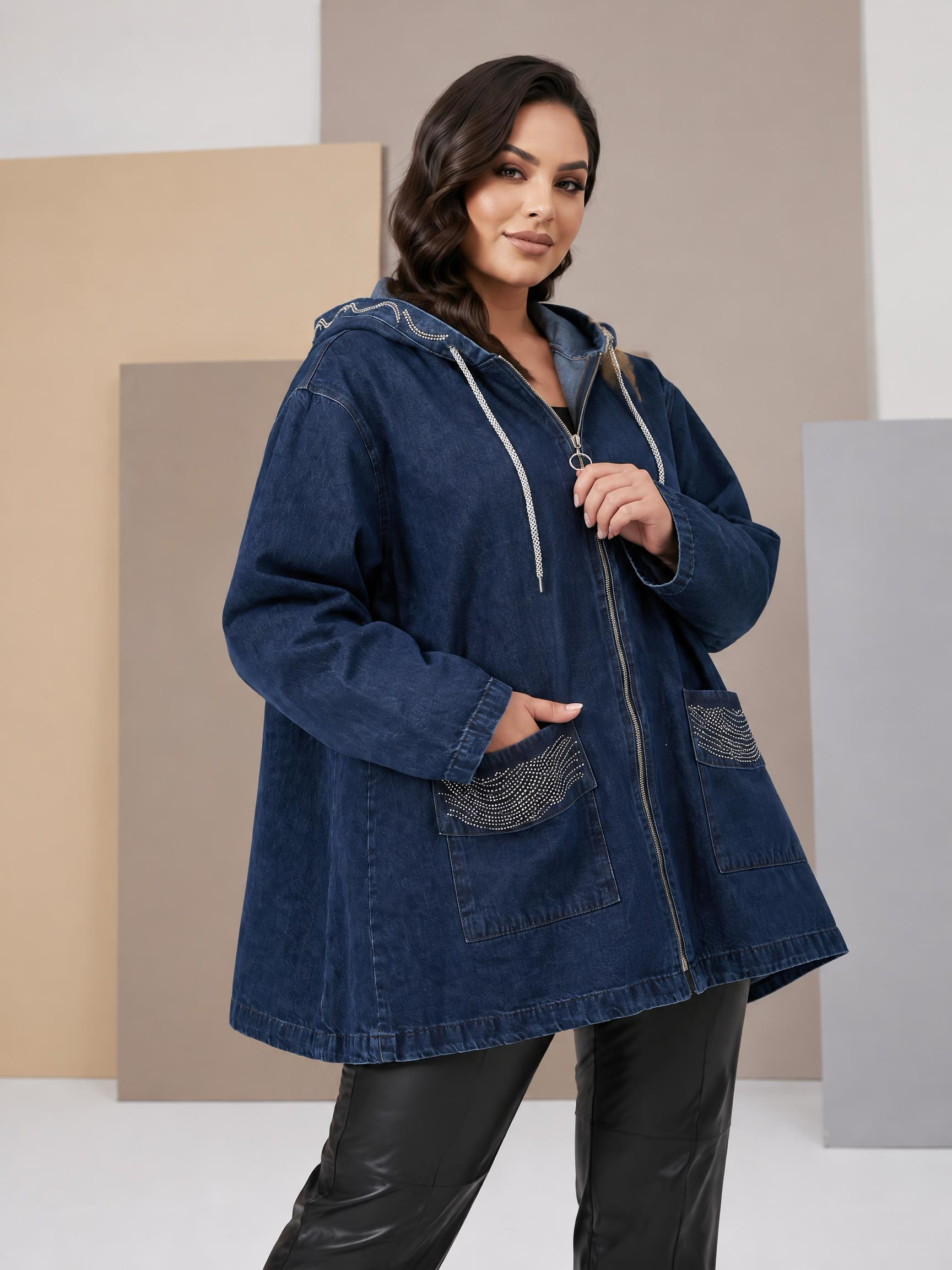 Jachetă maxi din denim cu aspect modern și strălucire de pietricele