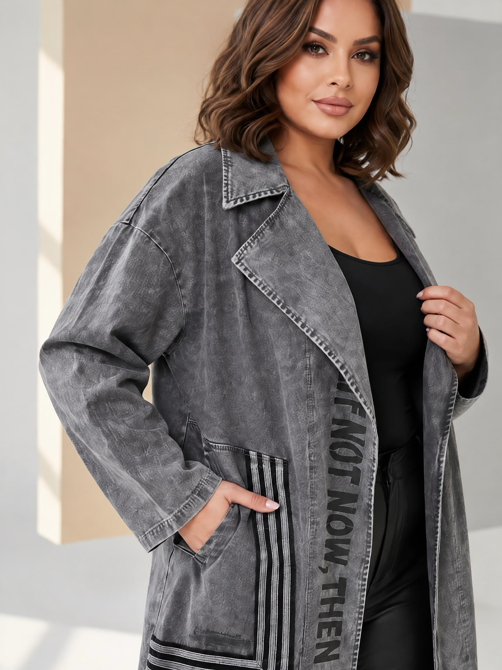 Jachetă modernă din denim de designer cu croială evazată