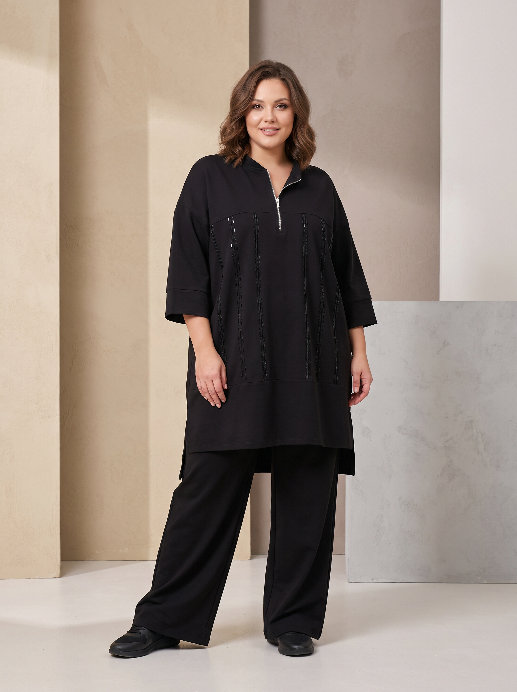 Compleu de designer negru cu croială deosebită