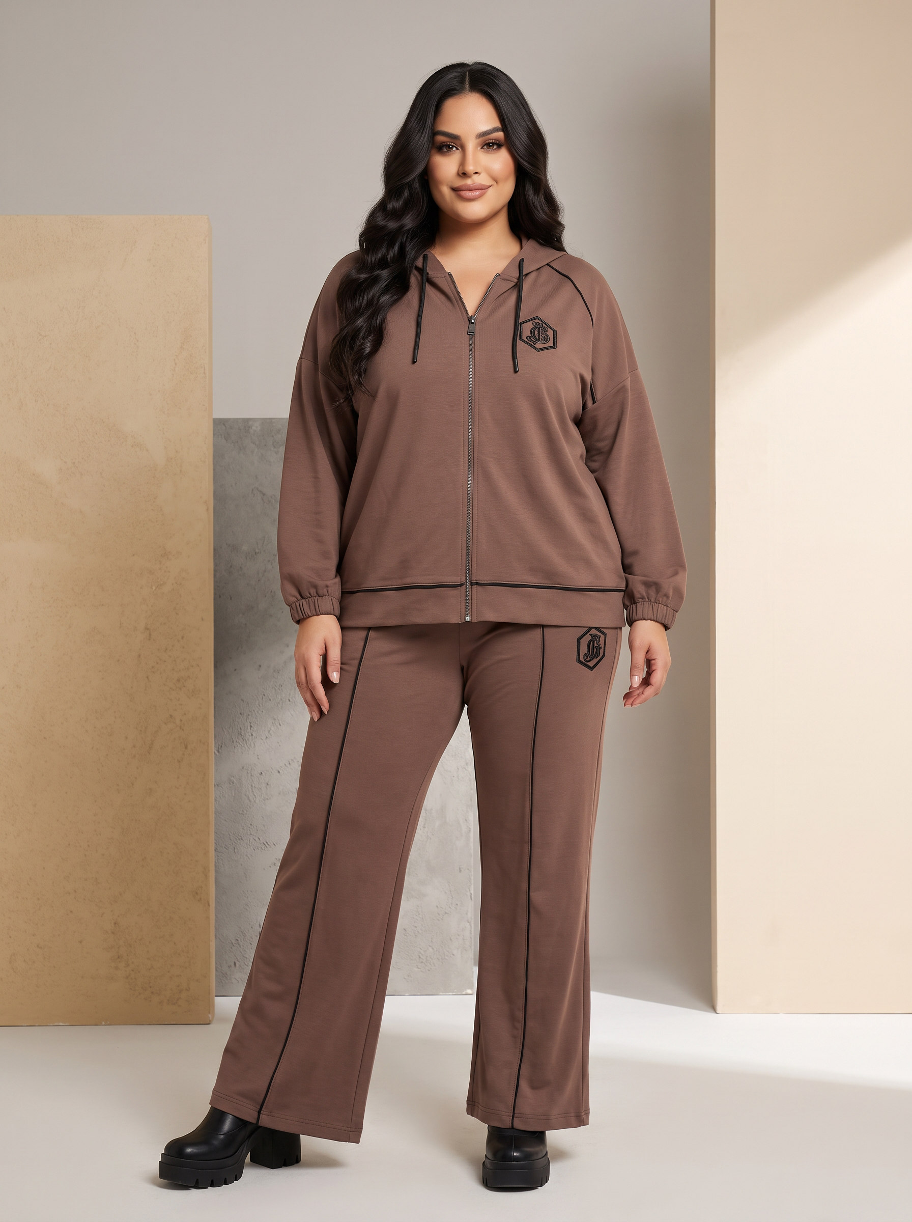 Compleu elegant cappuccino din tricot în mărimi mari