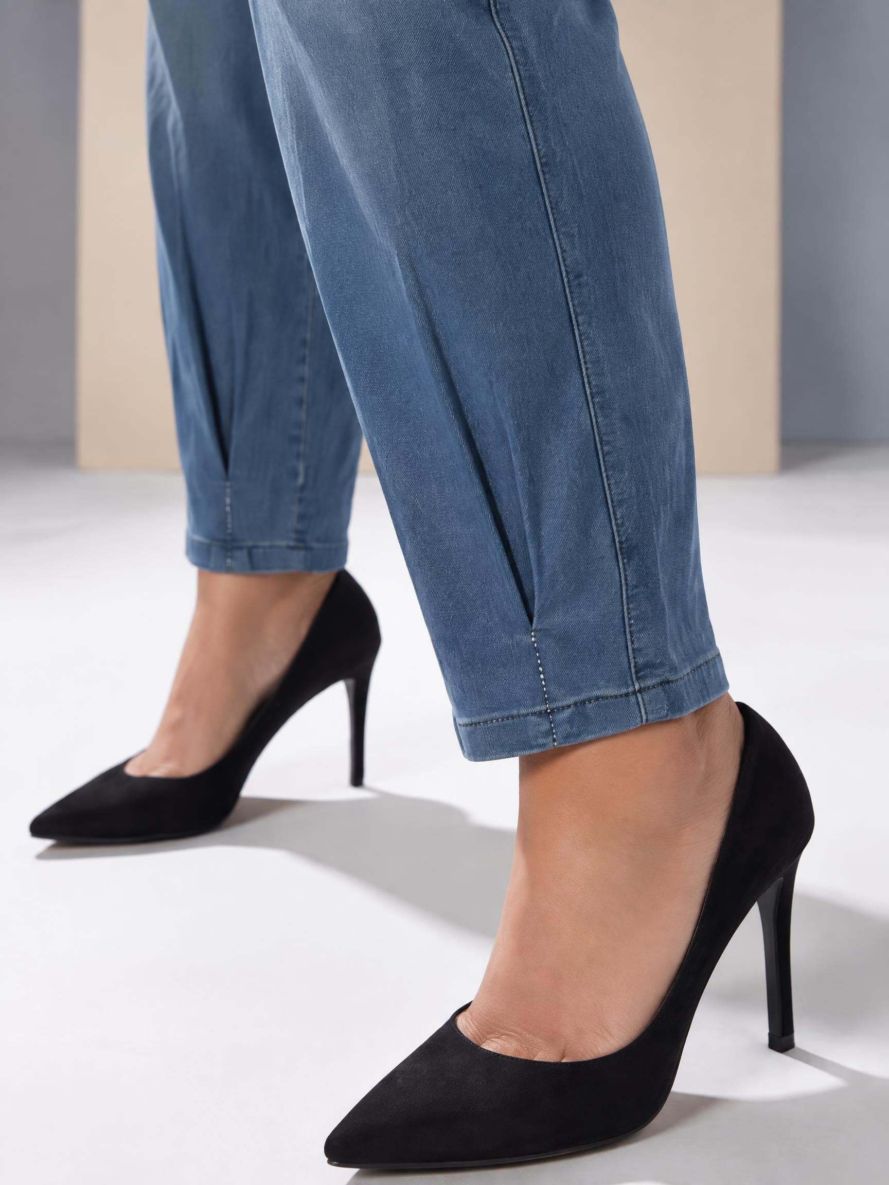 Blugi maxi albaștri închis cu model larg din material elastic