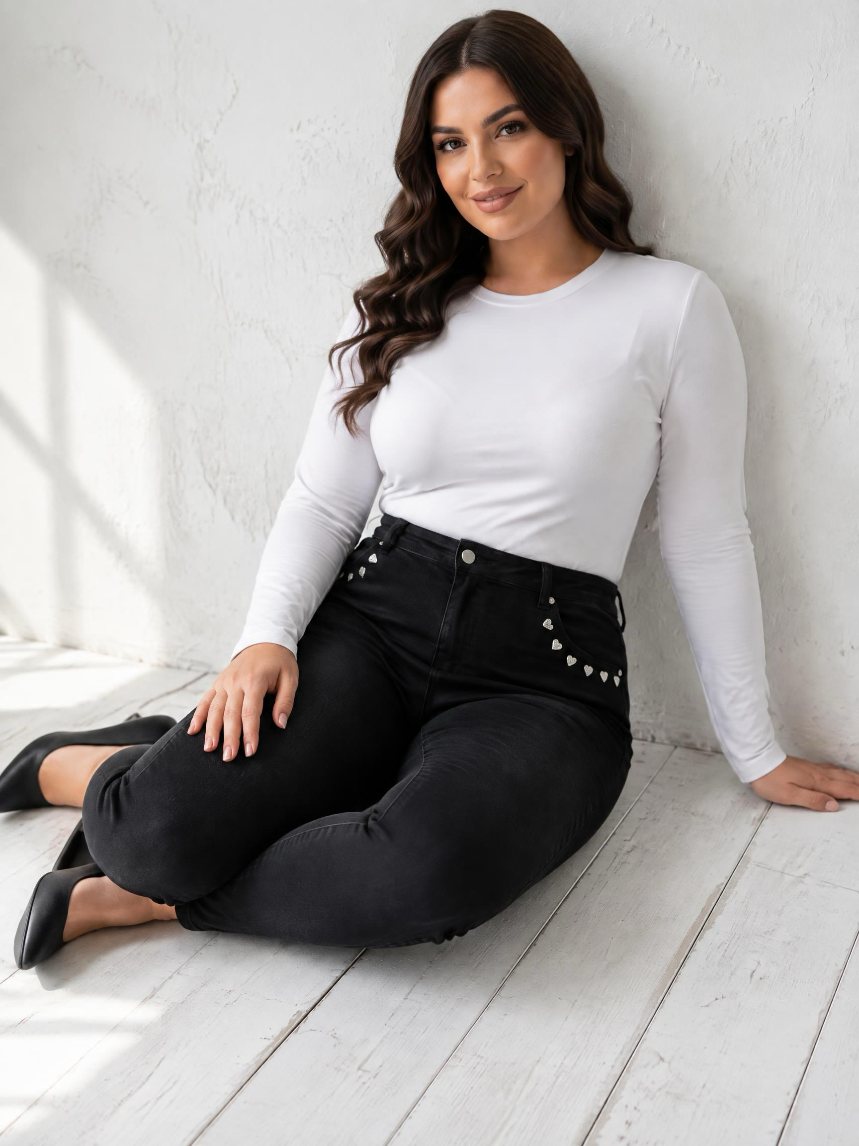 Blugi maxi elastici cu aspect modern și detaliu deosebit