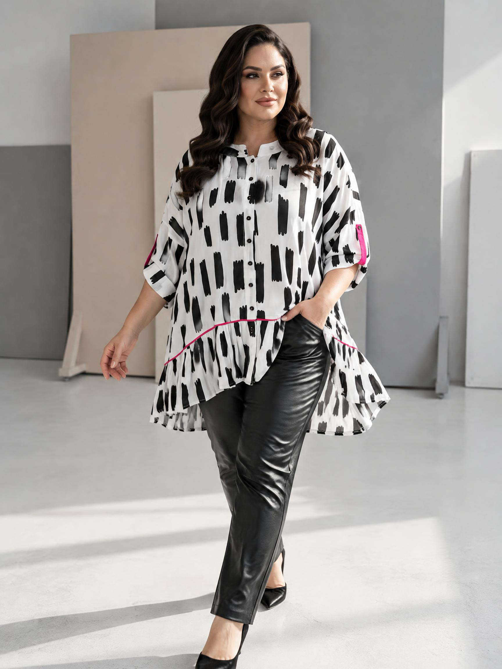 Cămașă maxi albă elegantă cu detalii negre și roz