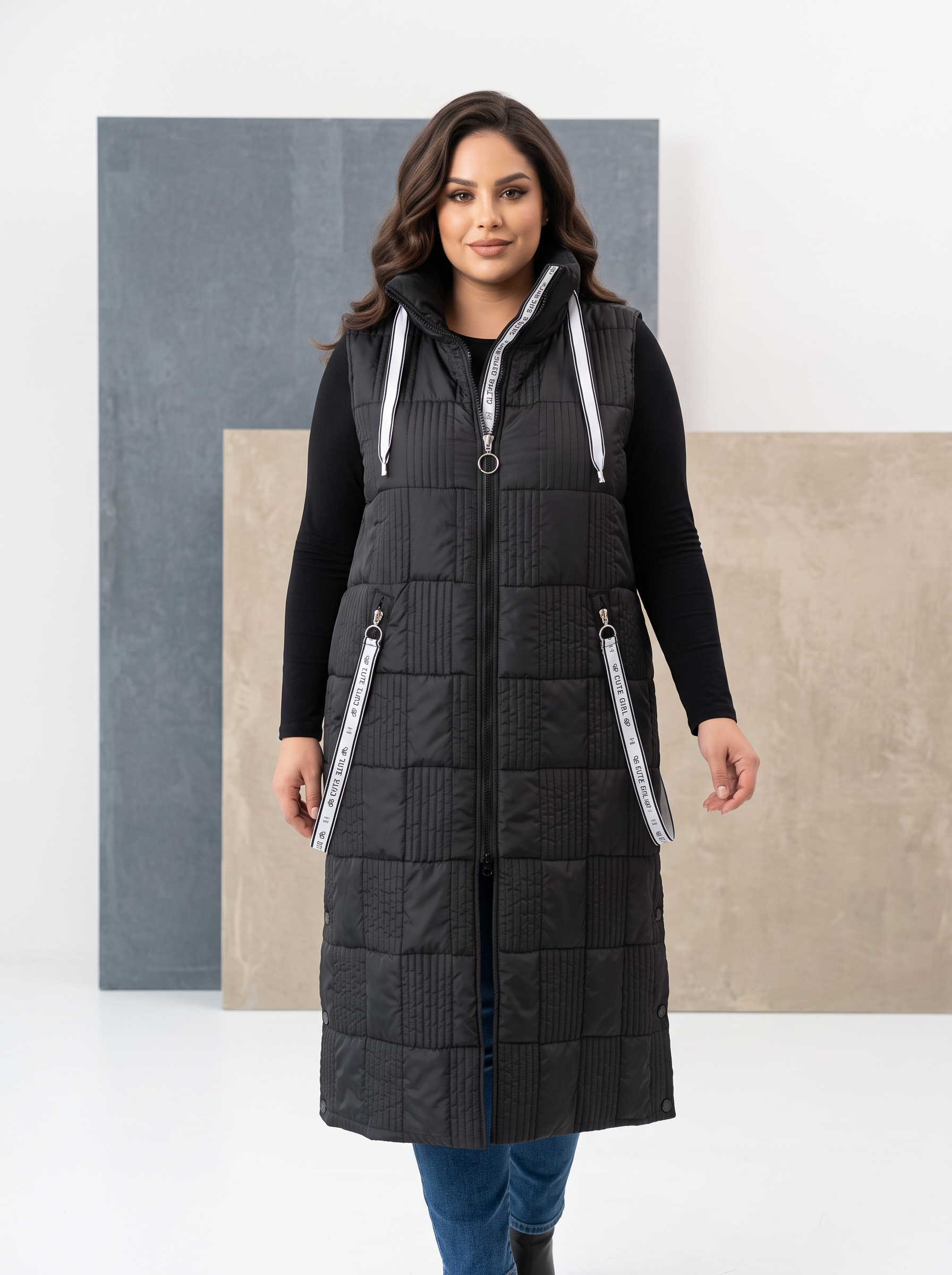 Vestă lungă neagră cu croială de designer în mărimi mari