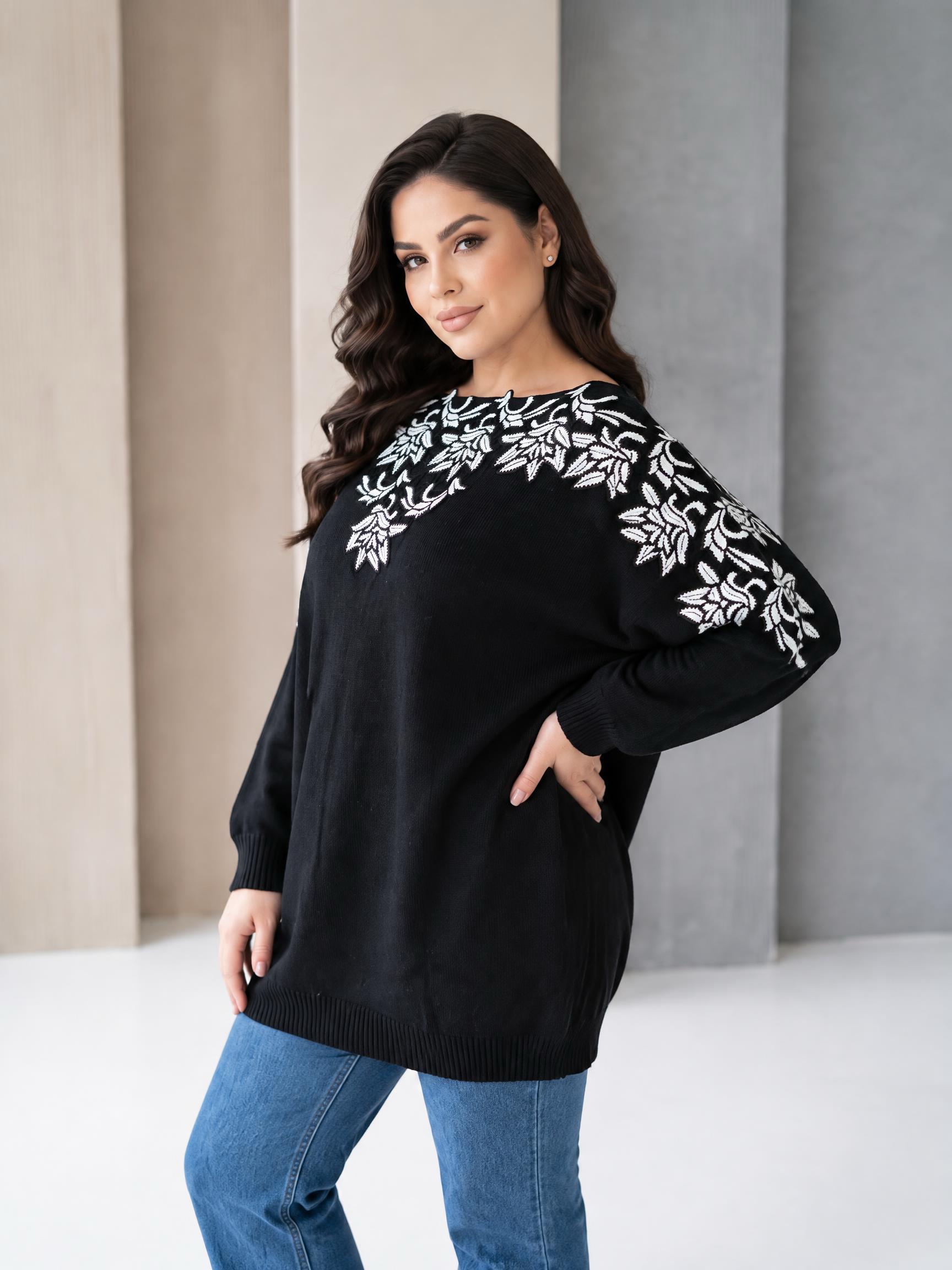 Pulover fin negru în stil retro cu dantelă delicată 3D