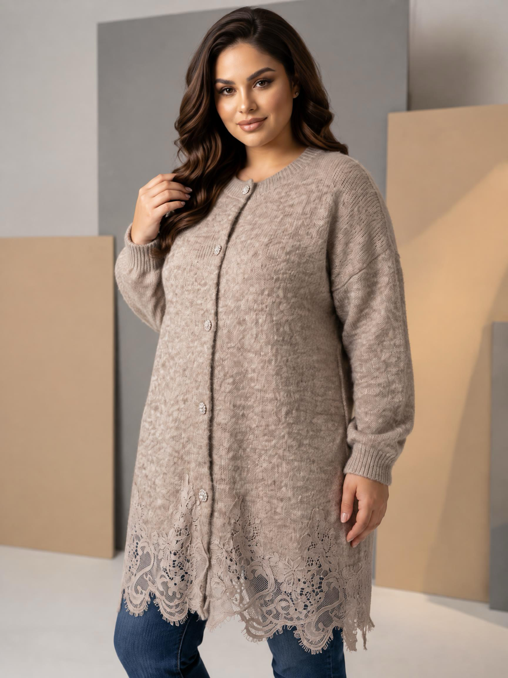 Cardigan maxi delicat în nuanță de ecru cu dantelă fină