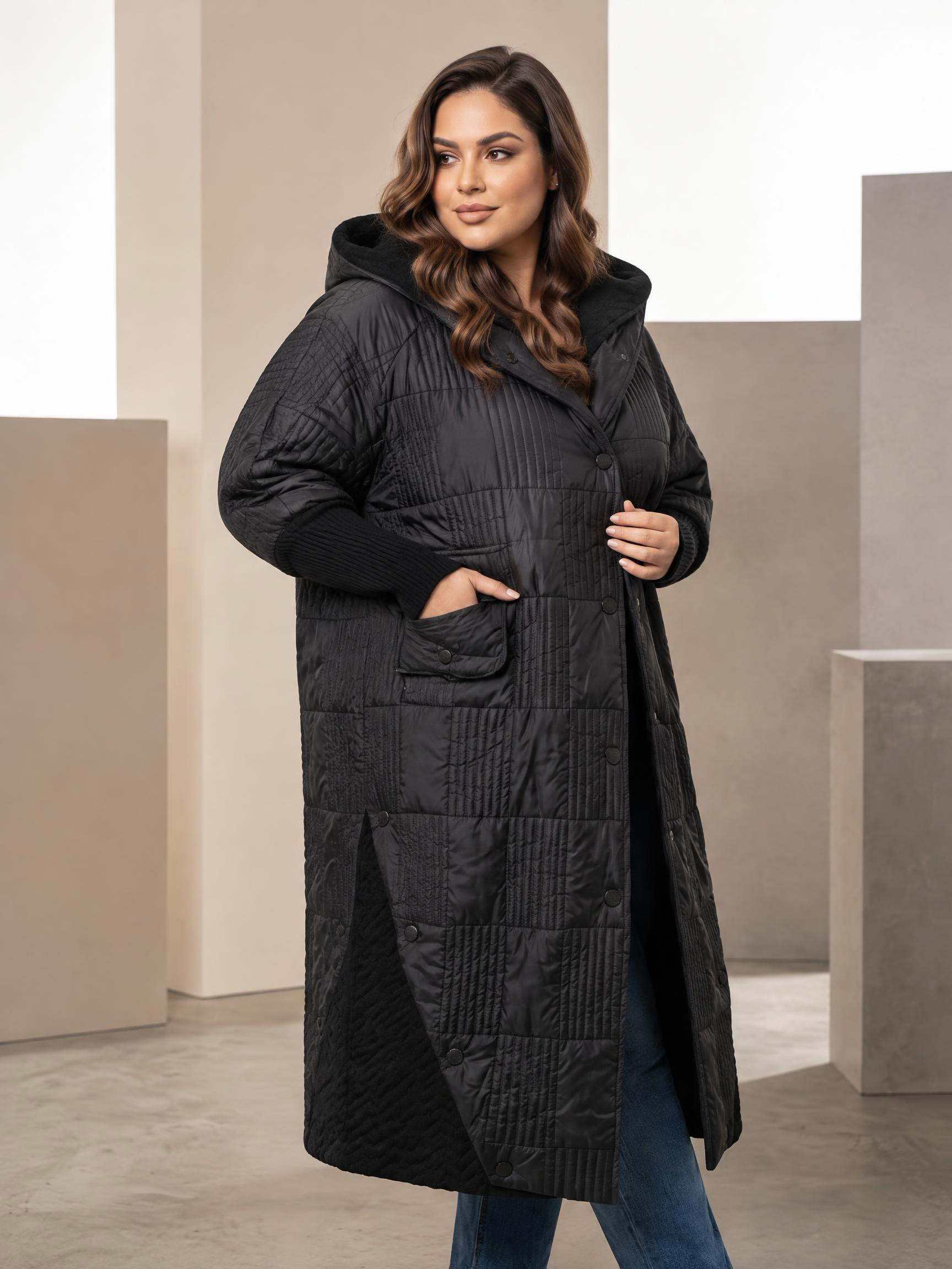 Geacă lungă de iarnă în tendințe cu croială designer
