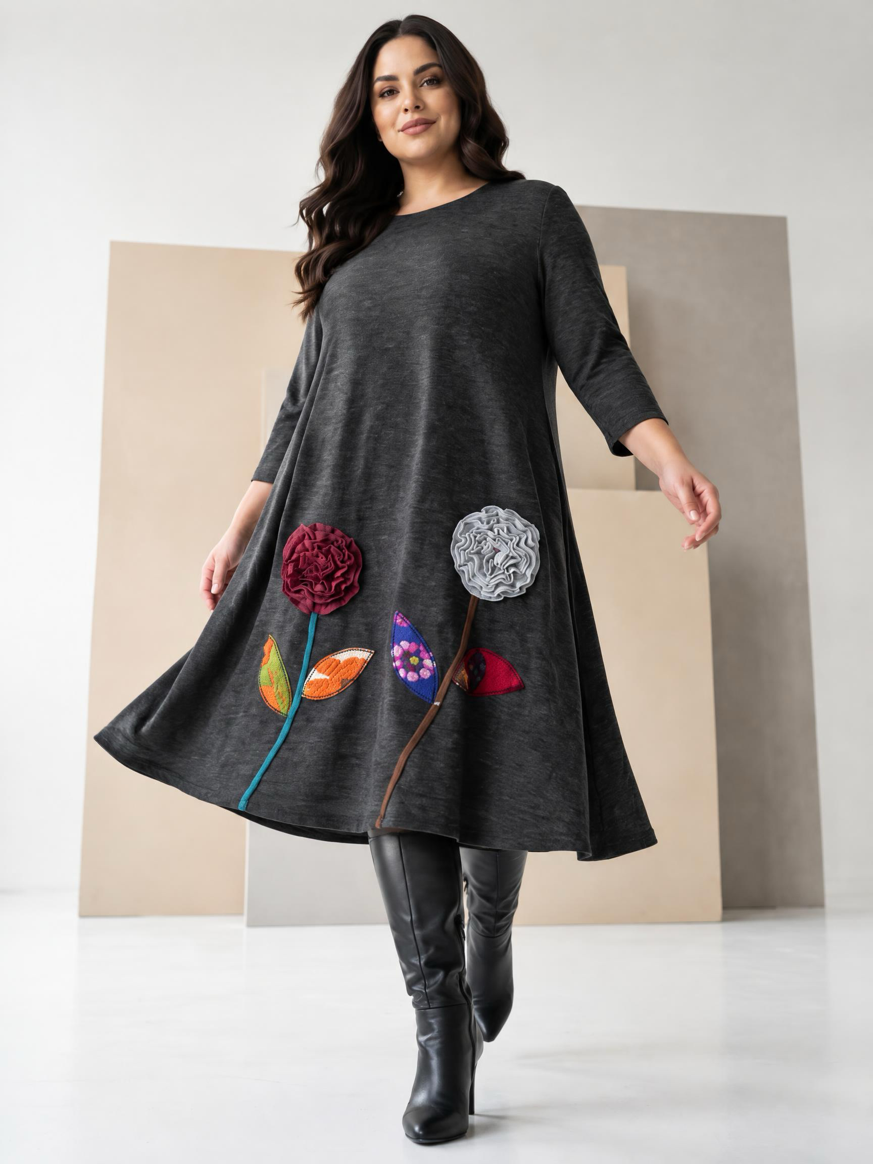 Rochie groasă evazată de culoare grafit cu flori 3D