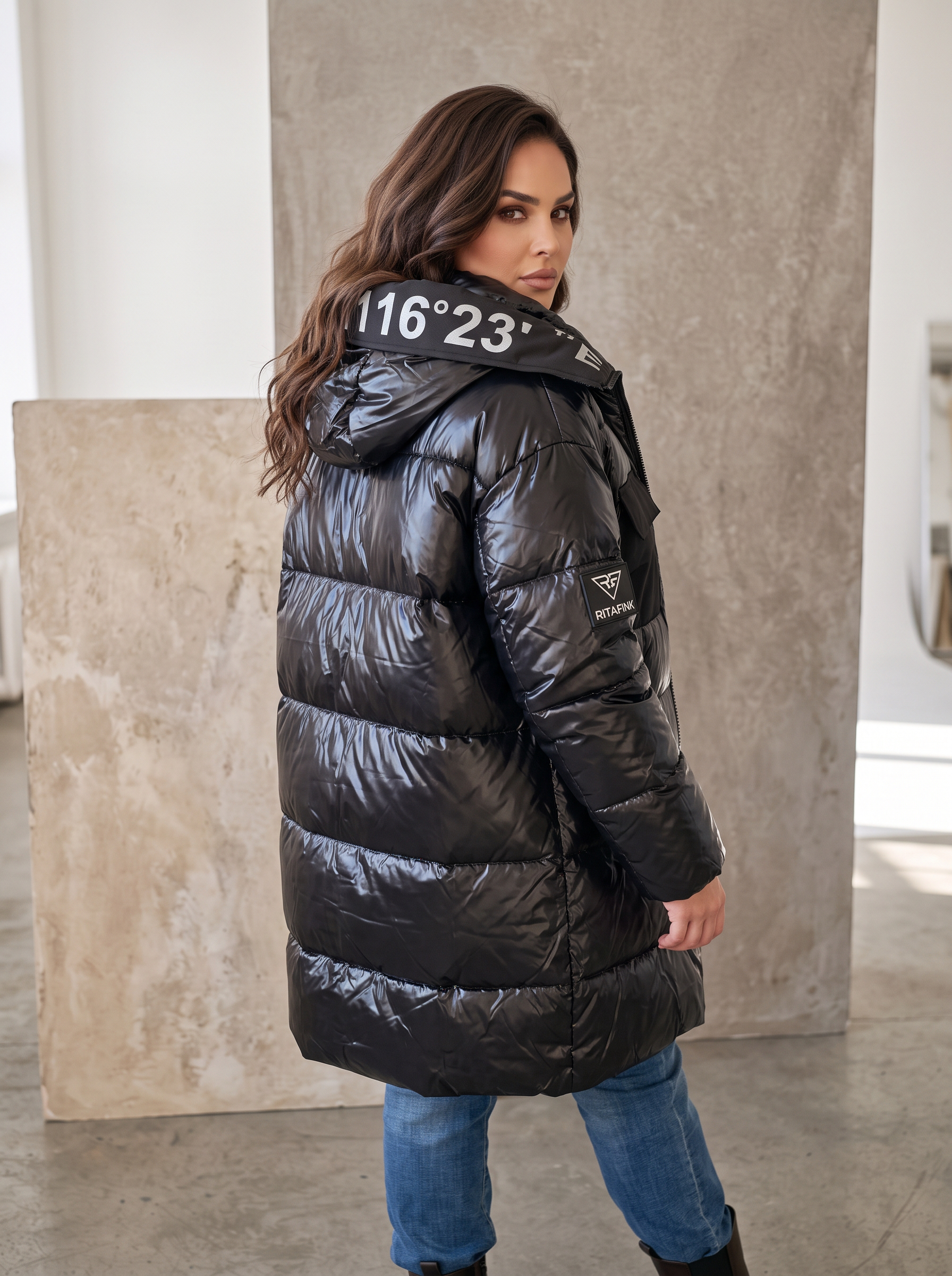 Geacă de iarnă de designer cu aspect modern în mărimi mari