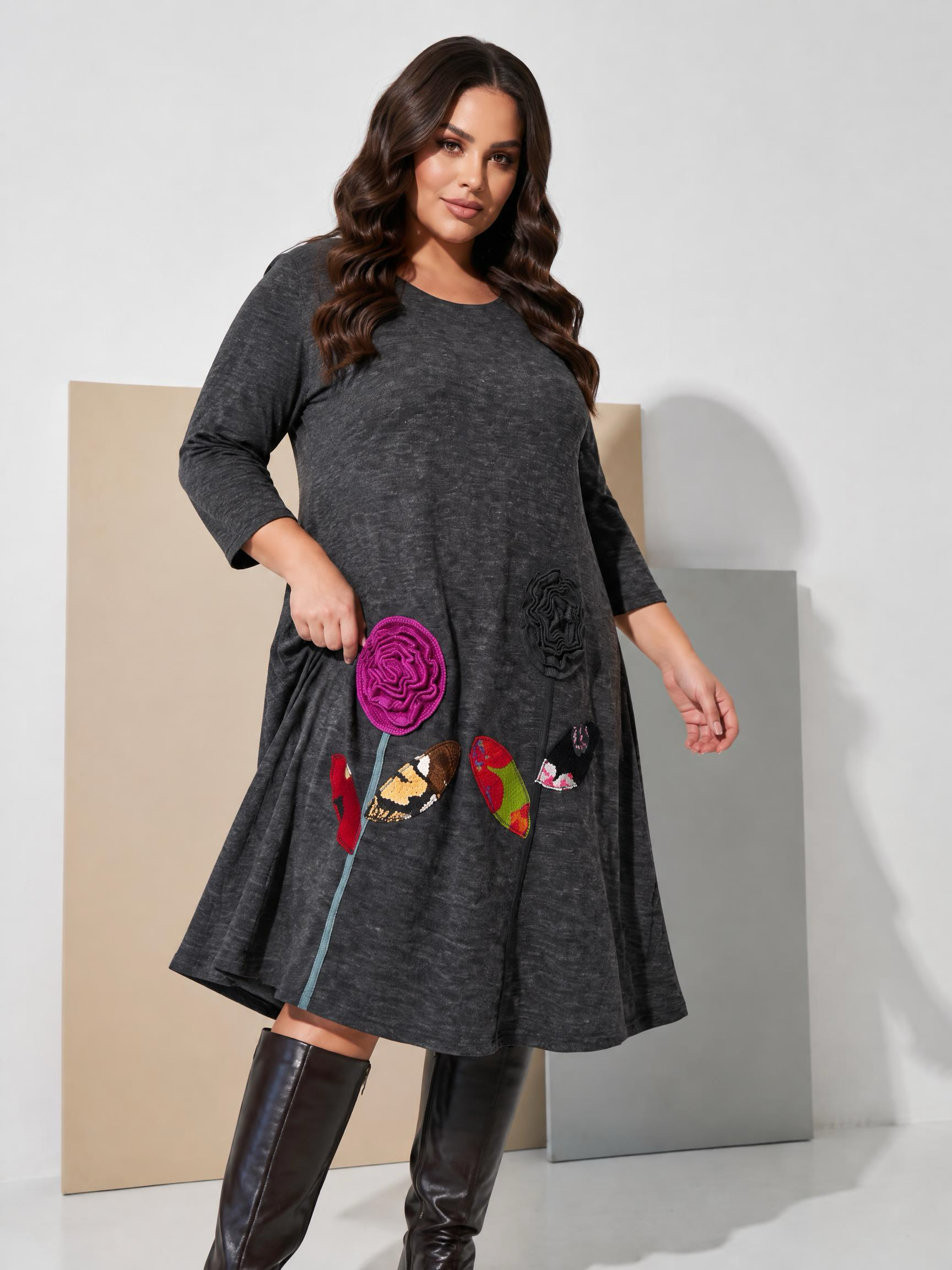 Rochie groasă evazată cu flori 3D culoare grafit