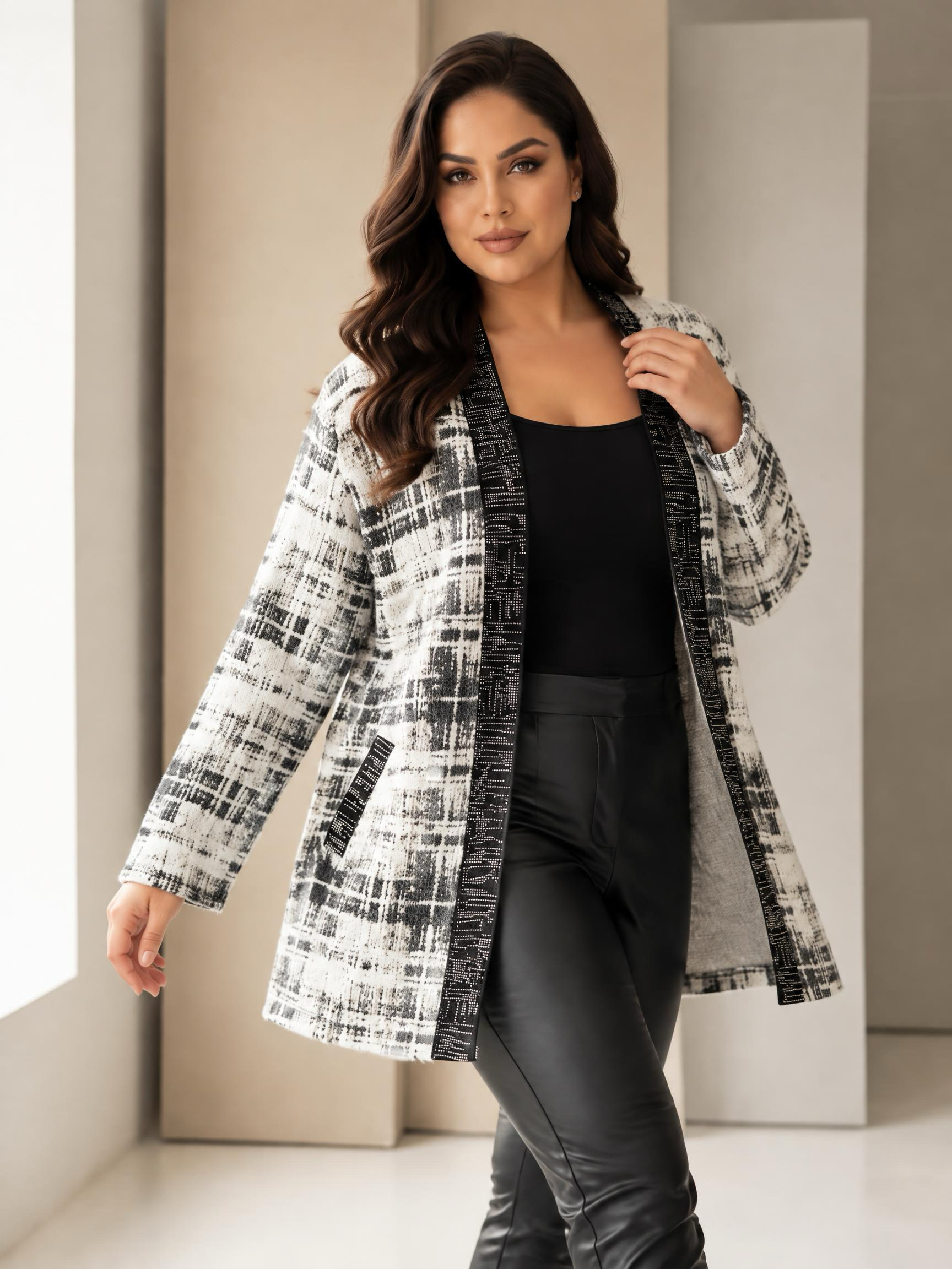 Cardigan gros din jacquard cu strălucire discretă în nuanțe închise