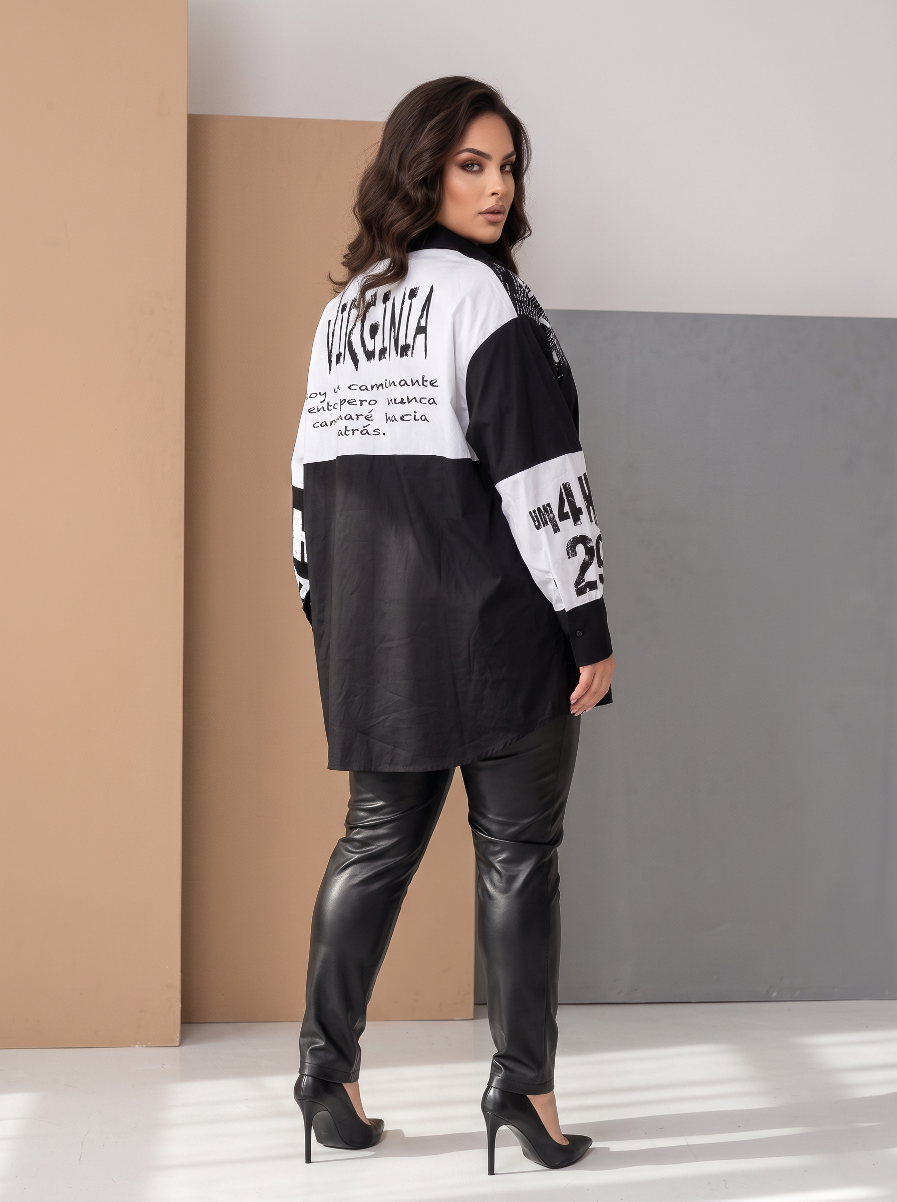 Cămașă de designer cu croială lejeră pentru mărimi mari