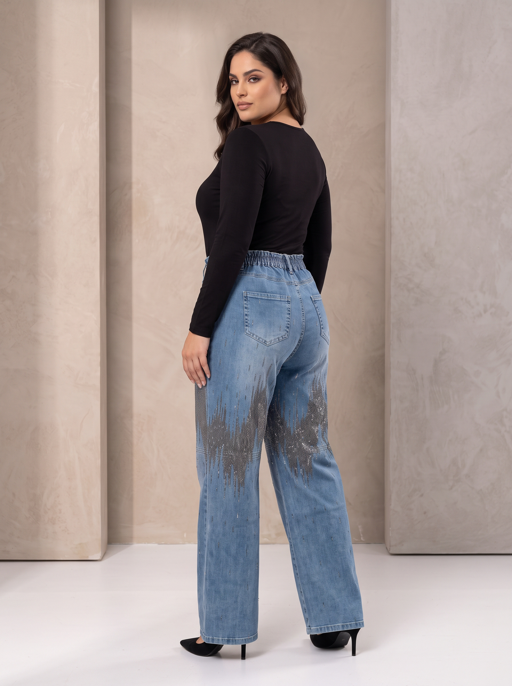 Blugi maxi de tip boutique cu croială largă din material elastic