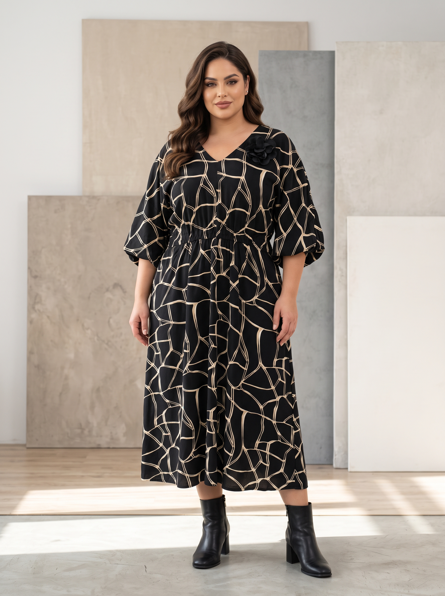 Rochie elegantă de lux alb-negru cu mâneci bufante 