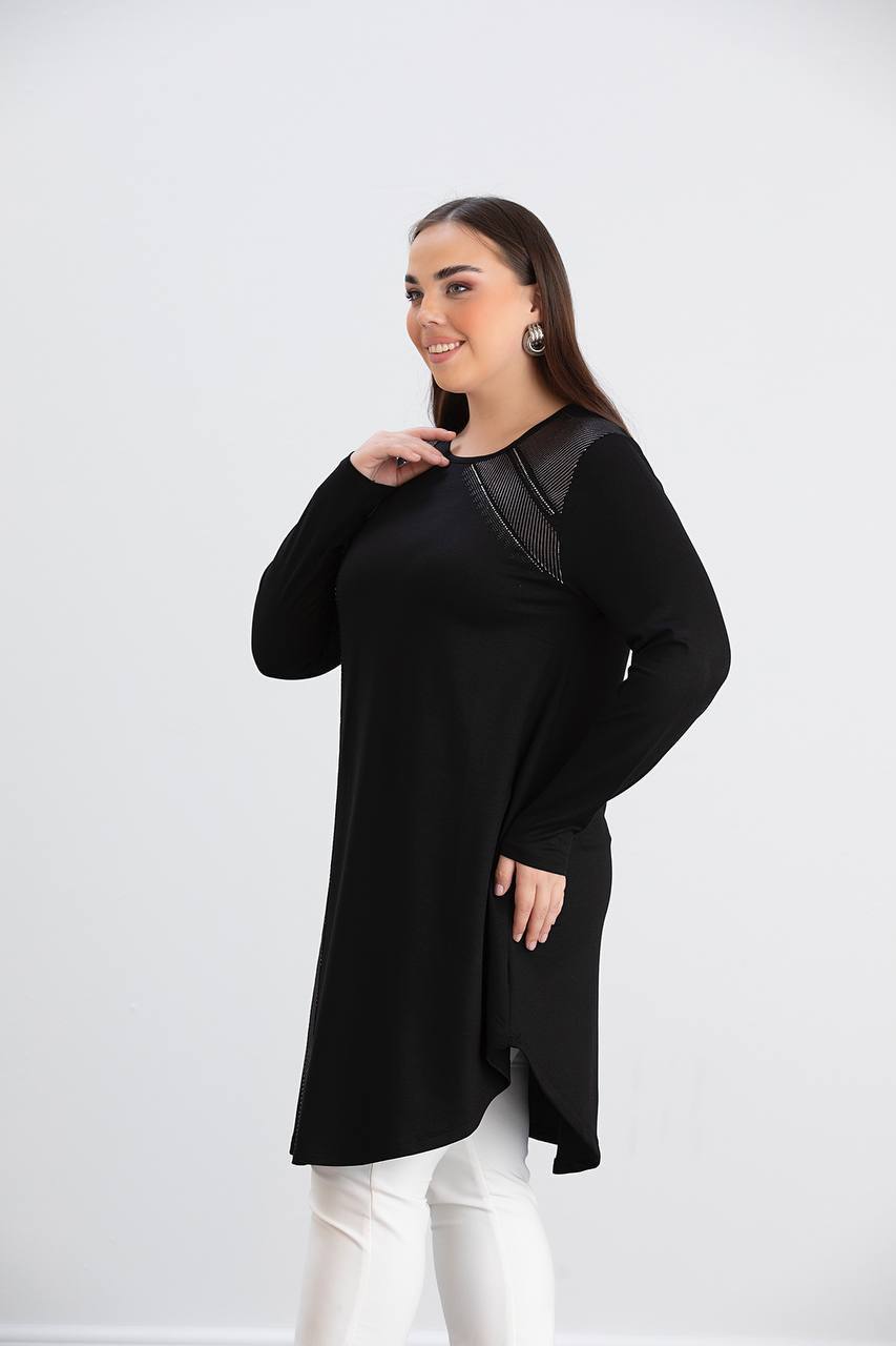 Tunică lungă elegantă cu elemente strălucitoare