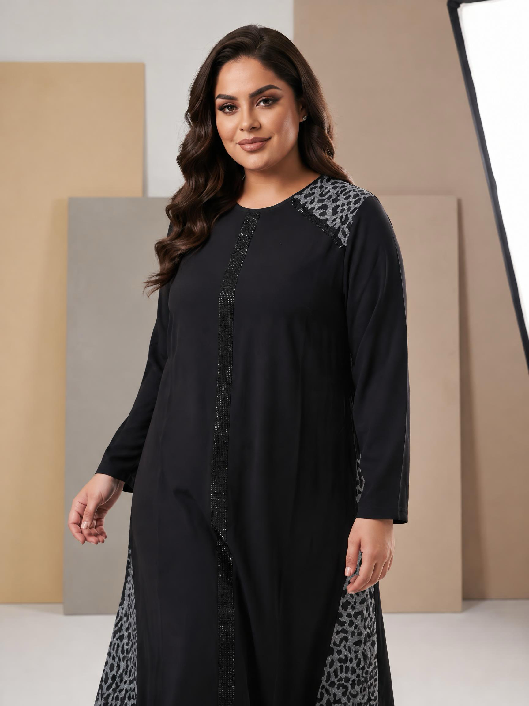 Rochie lungă luxoasă neagră cu accente leopard