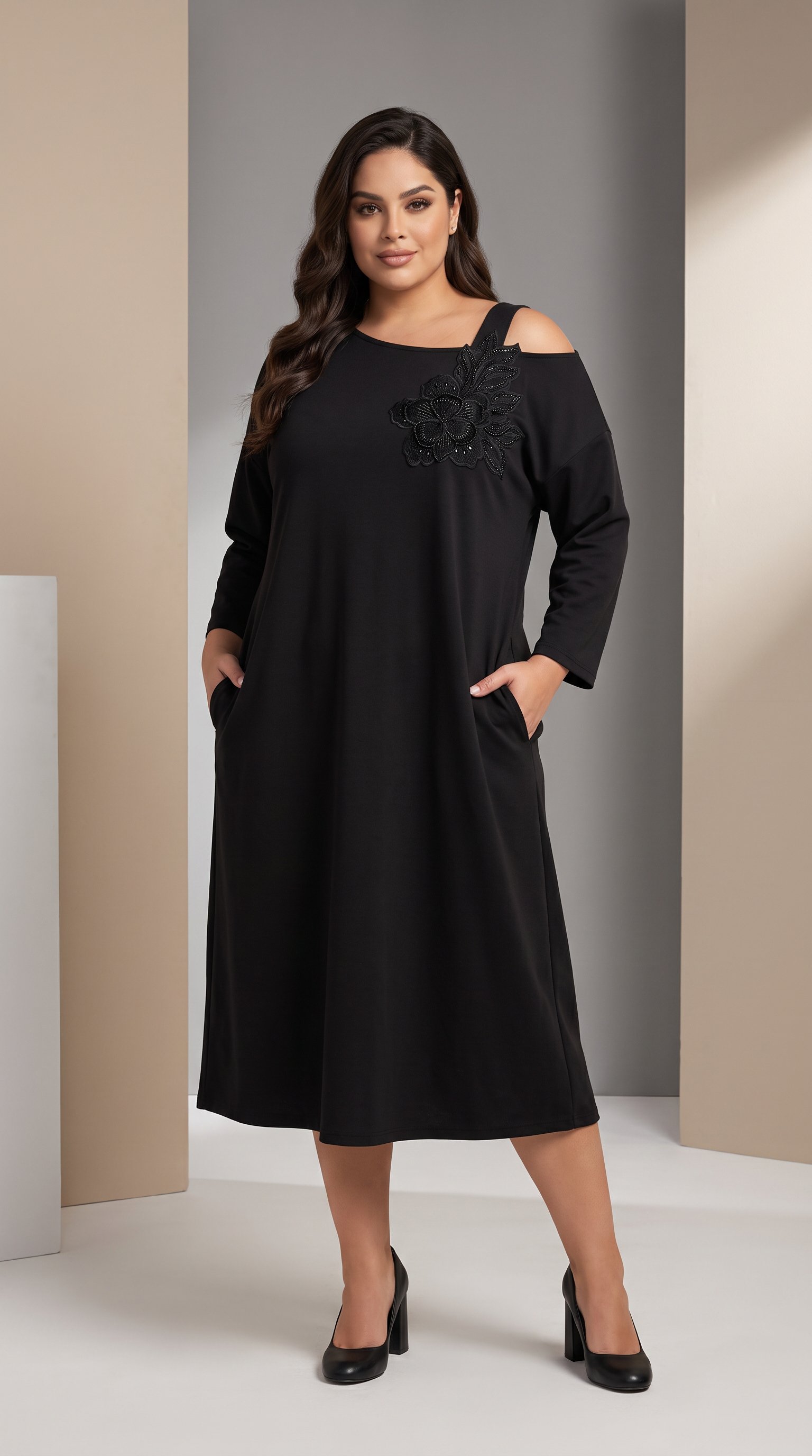 Rochie neagră marime MAXI cu floare 3D