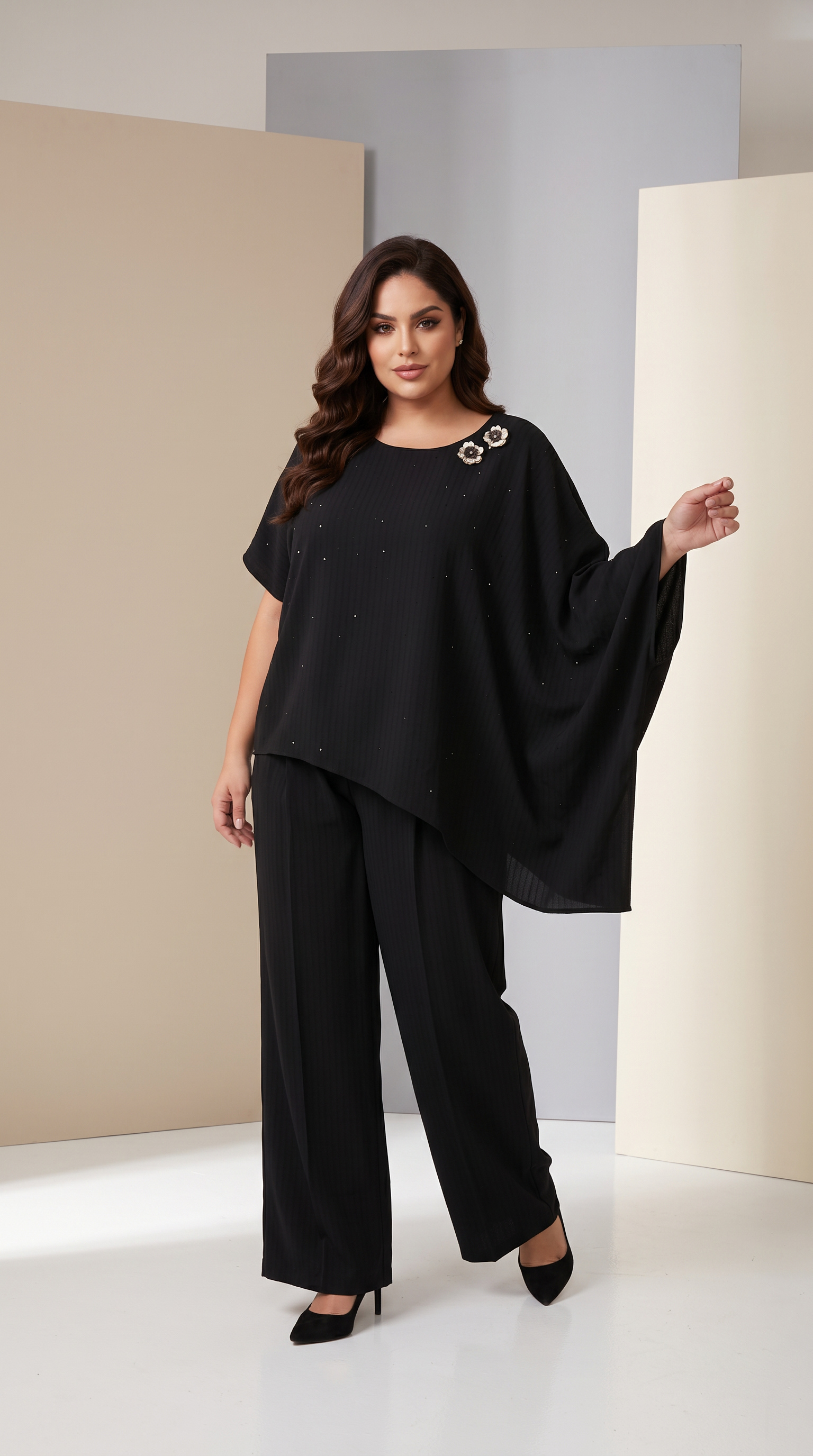 Compleu negru de designer cu tunică asimetrică PLUS SIZE
