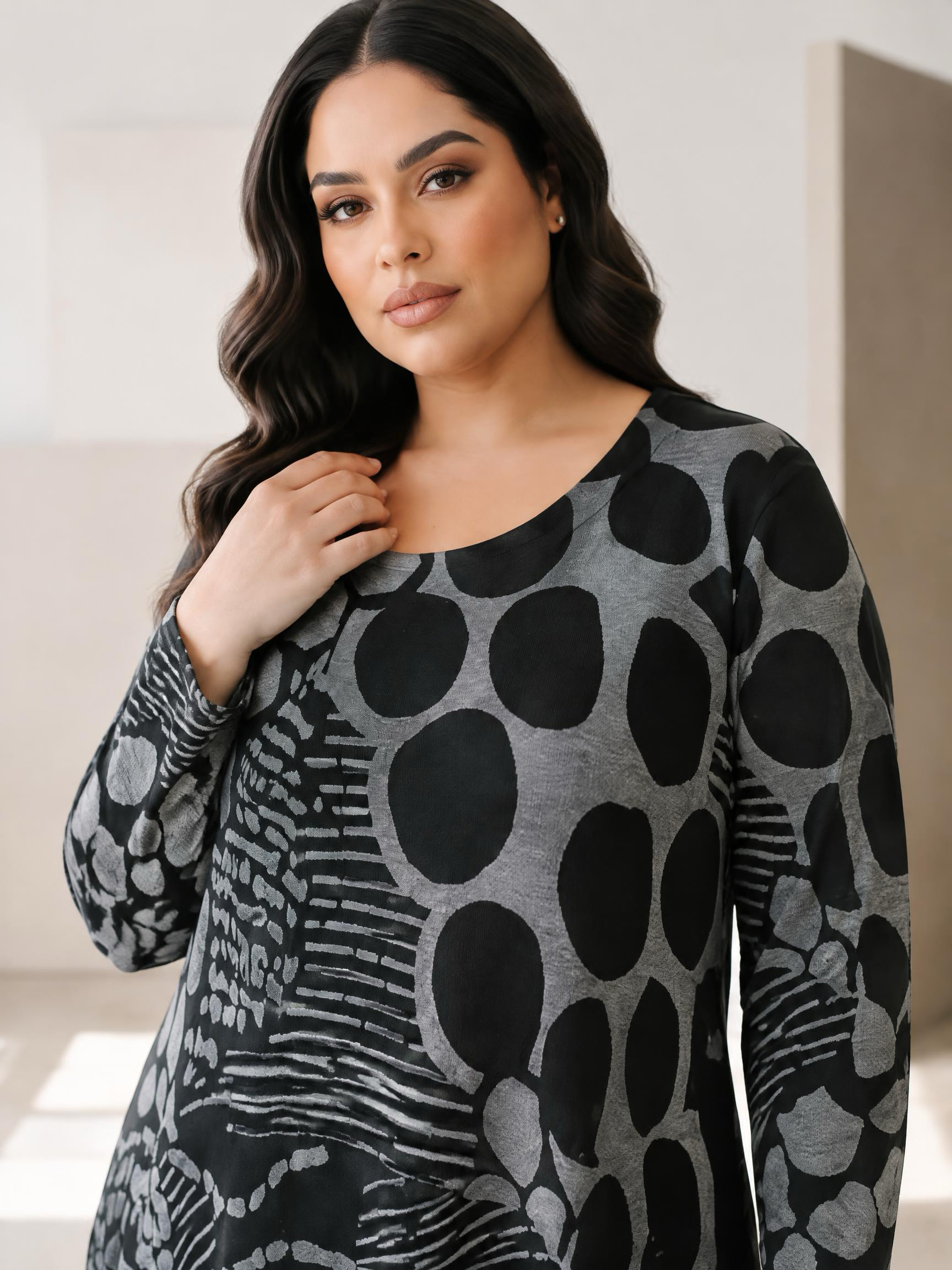Rochie damă din material gros cu design modern