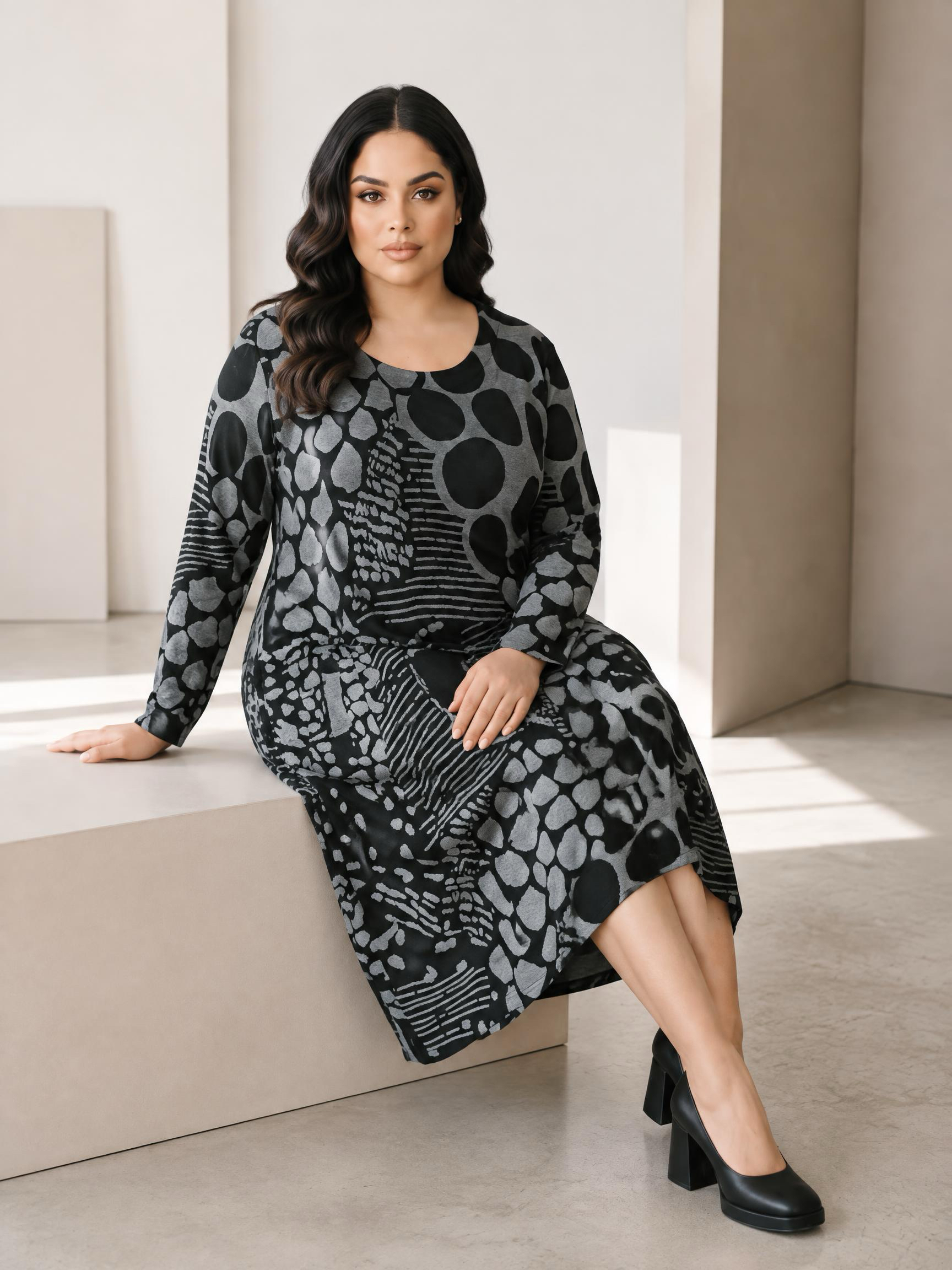 Rochie damă din material gros cu design modern