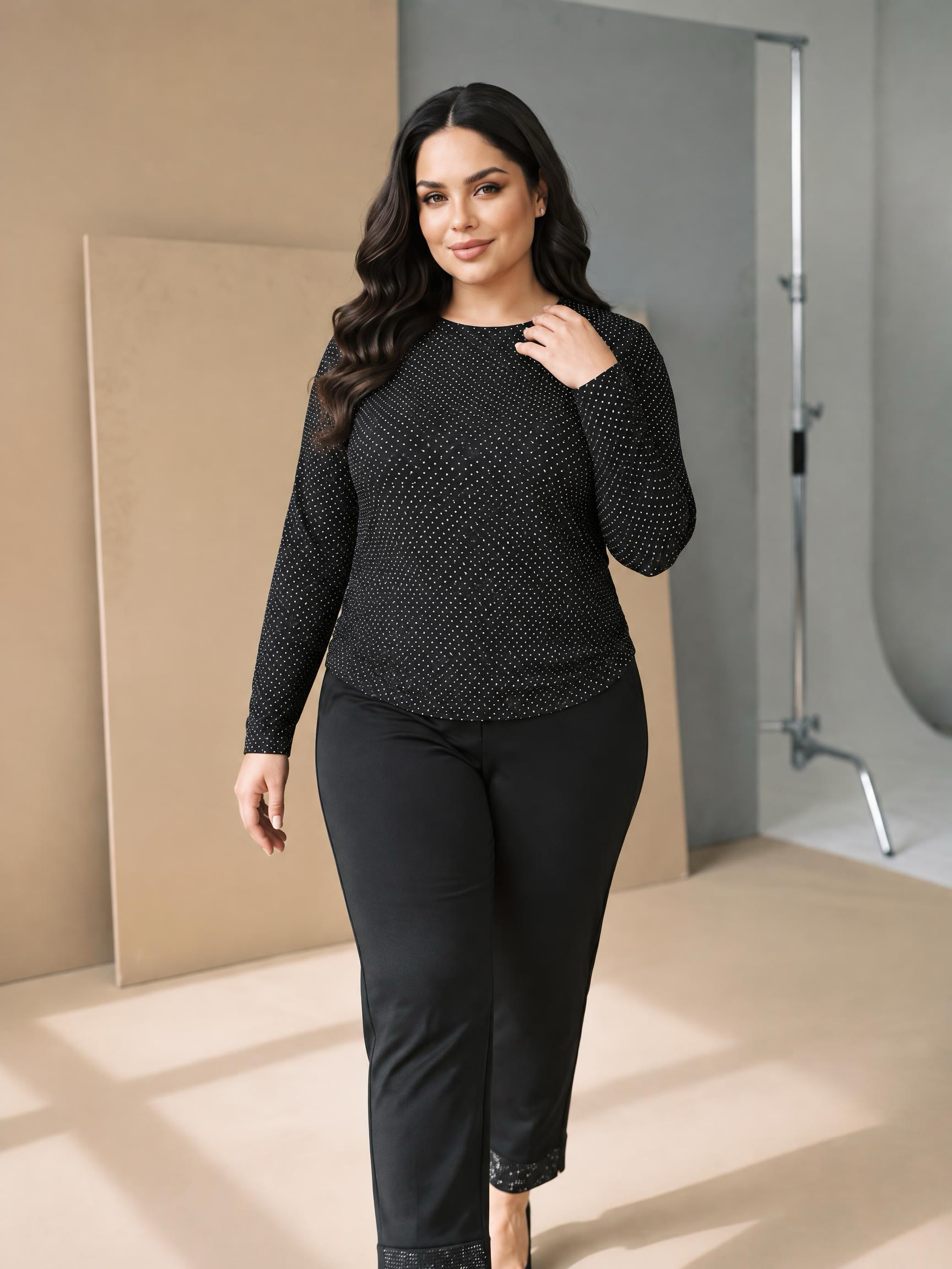 Pantaloni maxi negri eleganți cu pietricele