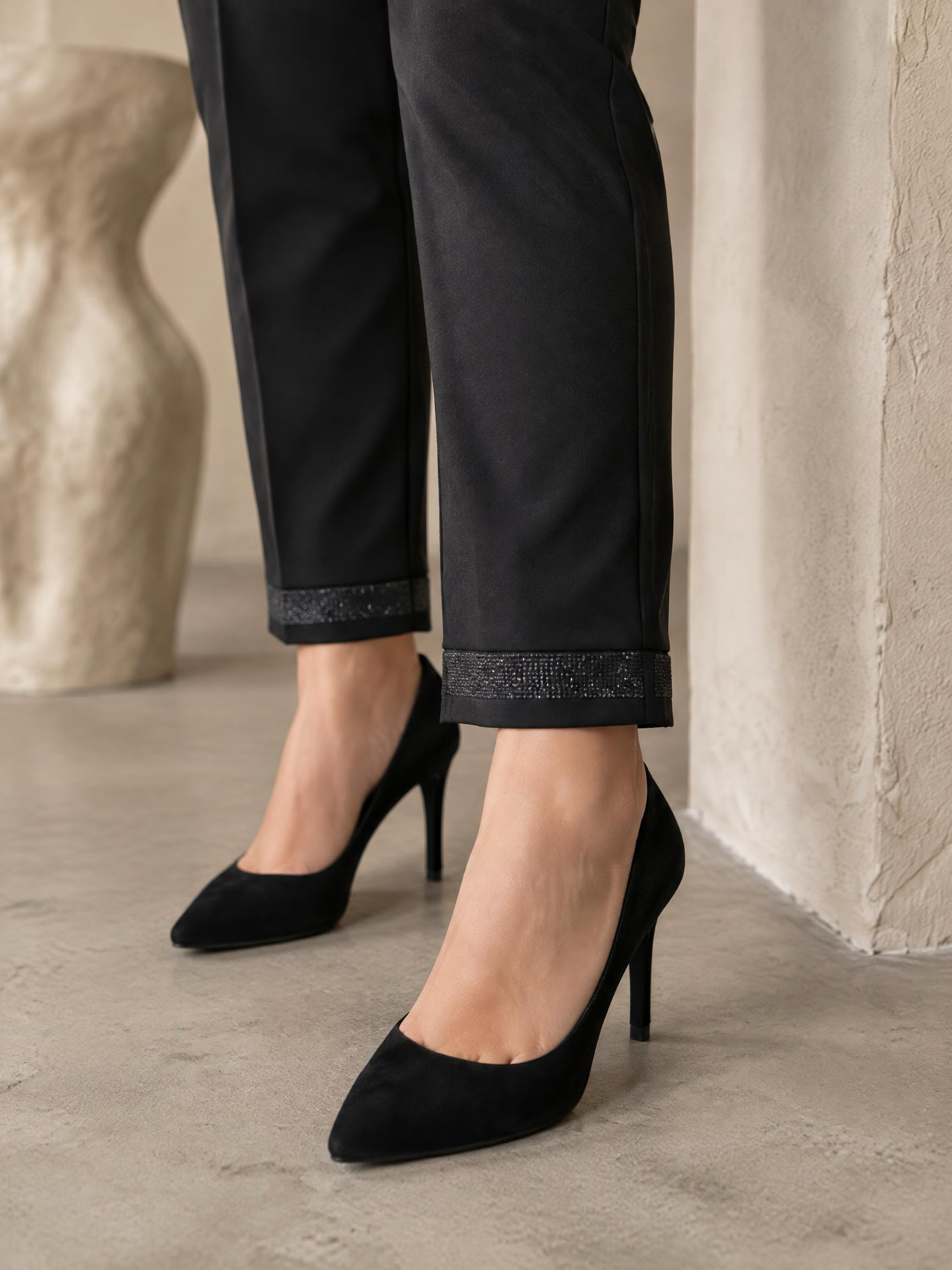 Pantaloni maxi negri eleganți cu pietricele