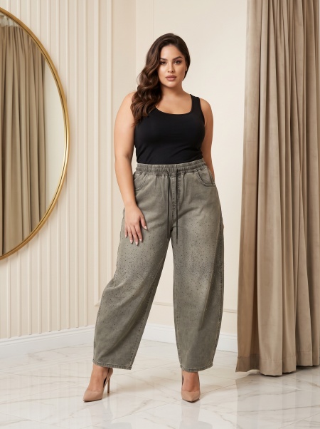 ДЪНКИ PLUS SIZE С КРИСТАЛИ И СВОБОДНА ЛИНИЯ В ЗЕЛЕНО