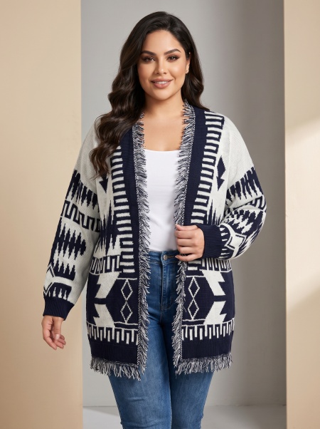 Cardigan maxi lejer cu motive geometrice fără închidere